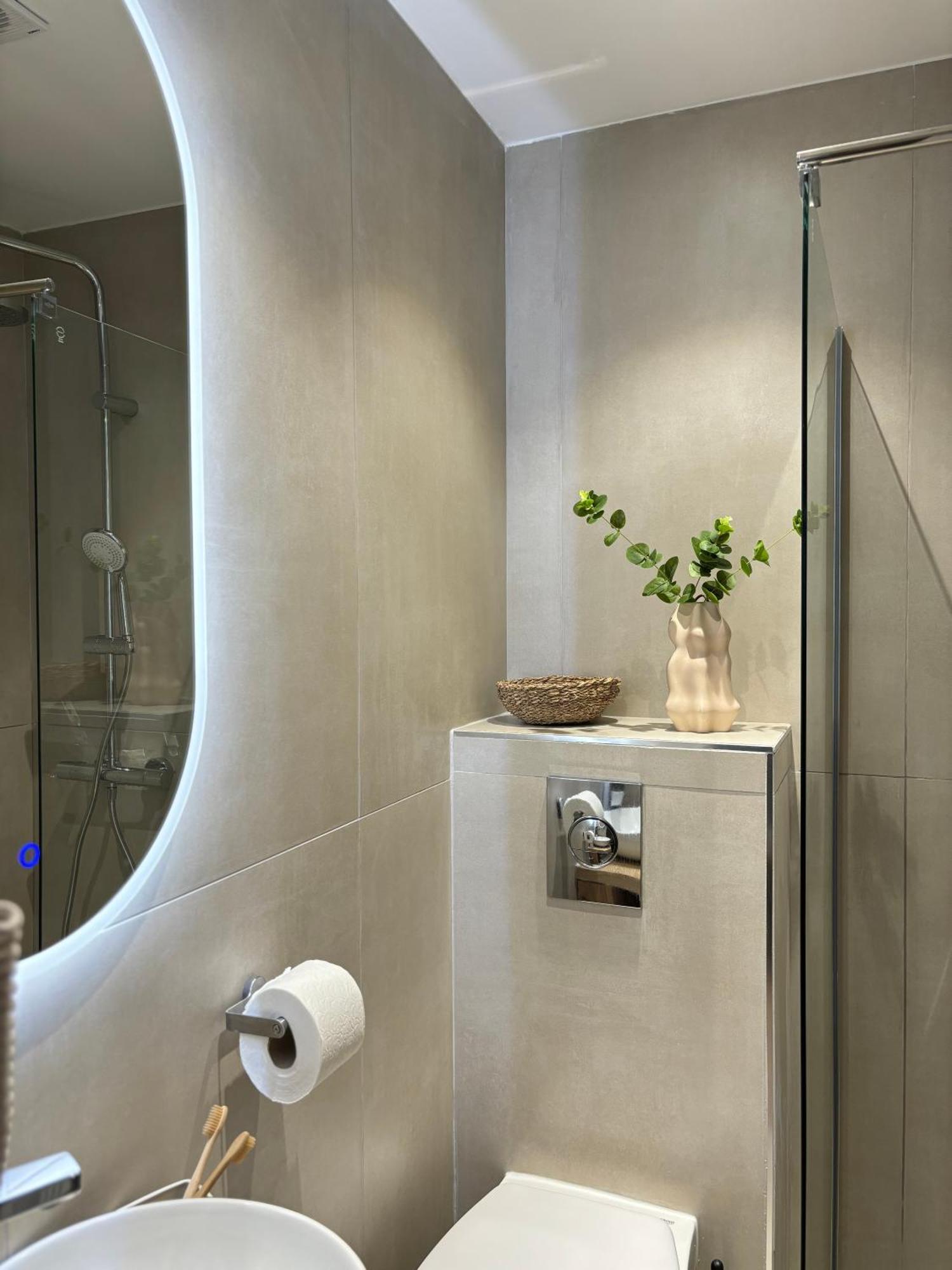 Hotel Paris Amore Екстер'єр фото