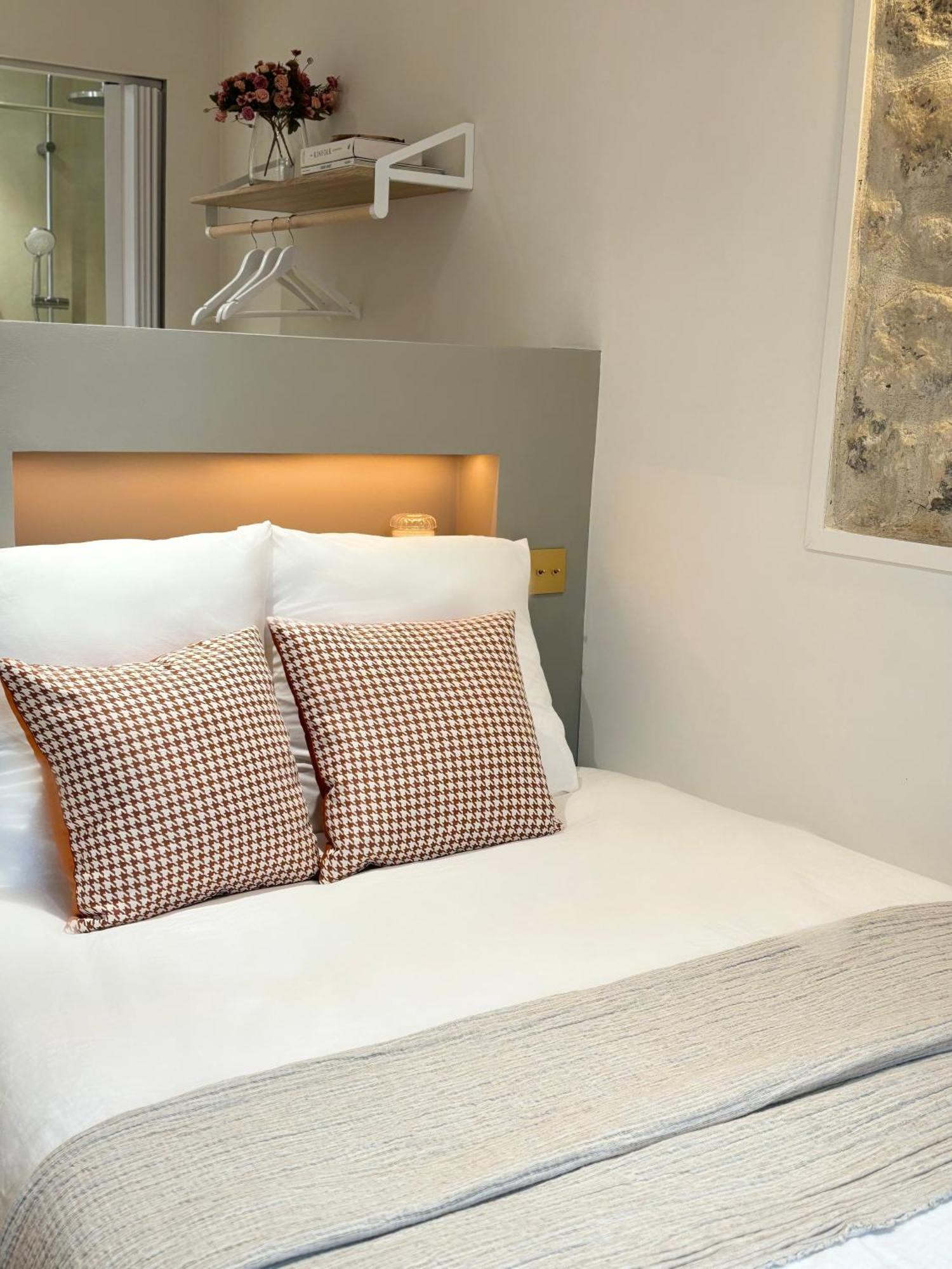 Hotel Paris Amore Екстер'єр фото